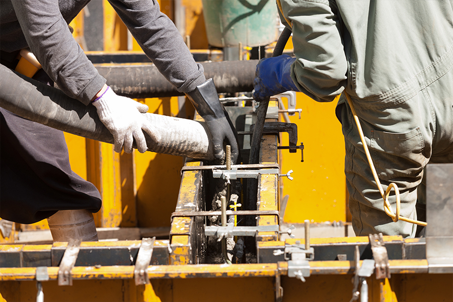 コンクリート打設工事